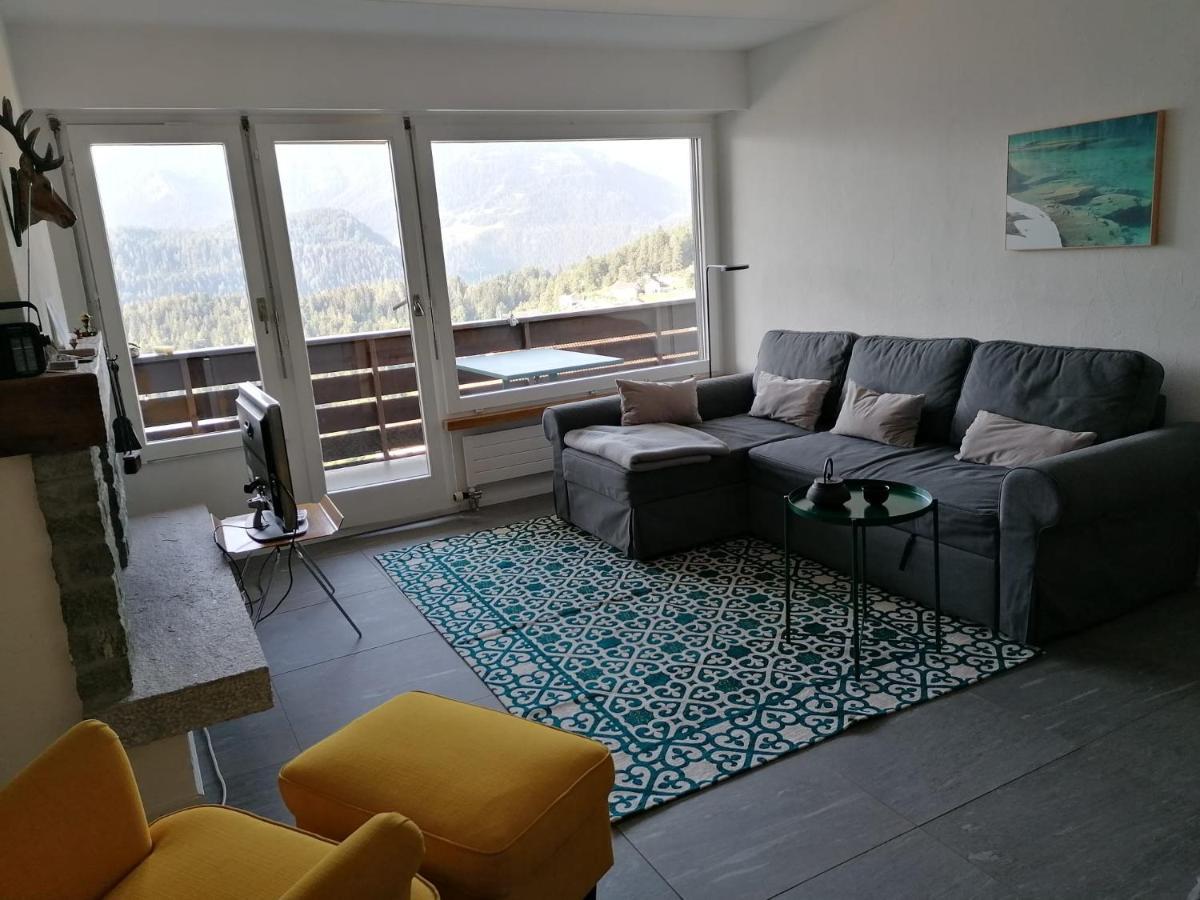 Ferienwohnung in Trin Exterior foto