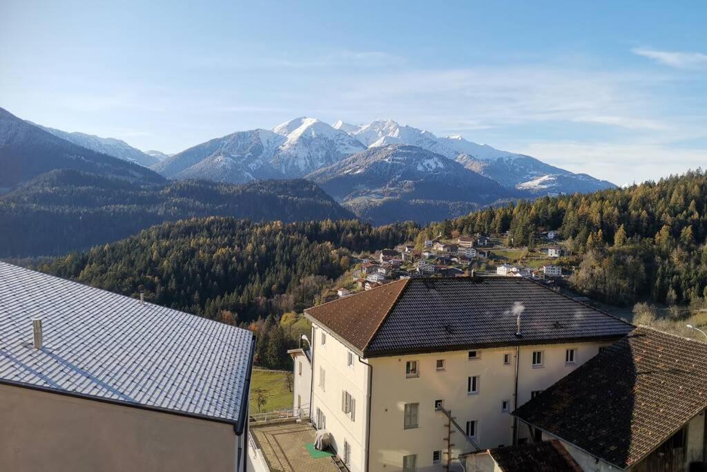 Ferienwohnung in Trin Exterior foto